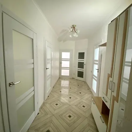 новобуд.стрийська,ашан,сихів,автовокзал Apartamento